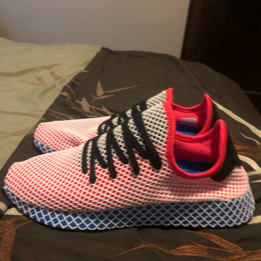 Adidas deerupt